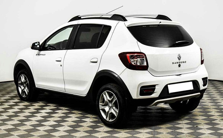 Renault sandero stepway cvt 2021 с пробегом 12 030 км
