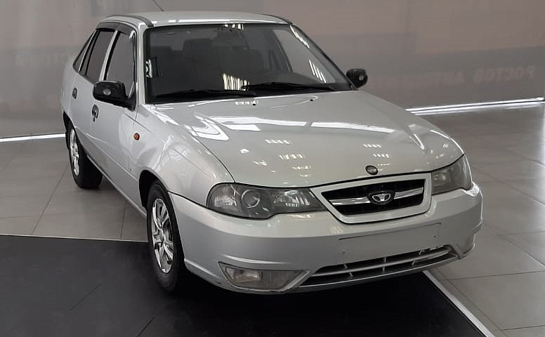 Daewoo NEXIA 1.6 MT (109 л.с.)
