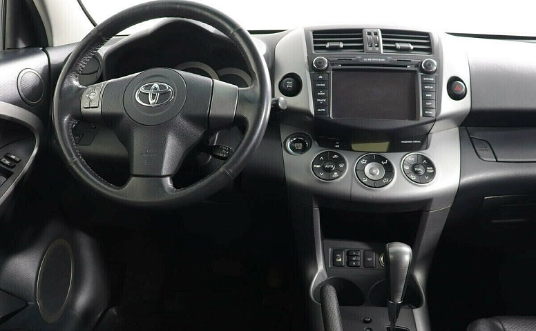 Toyota RAV4 III (XA30)