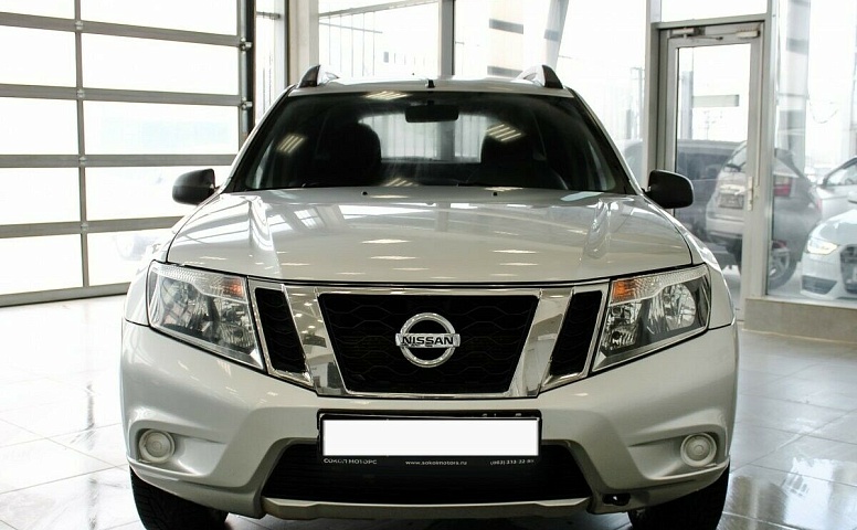 Nissan Terrano III (D10)