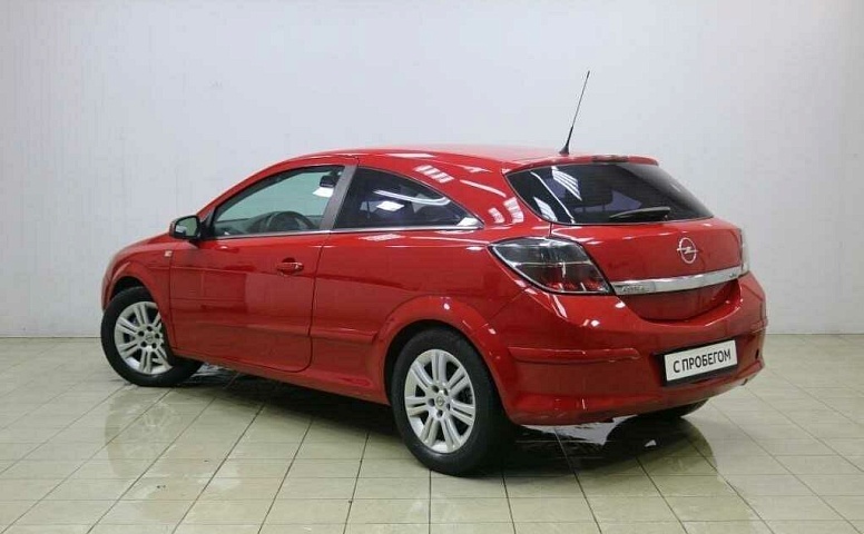 Opel astra h рестайлинг gtc