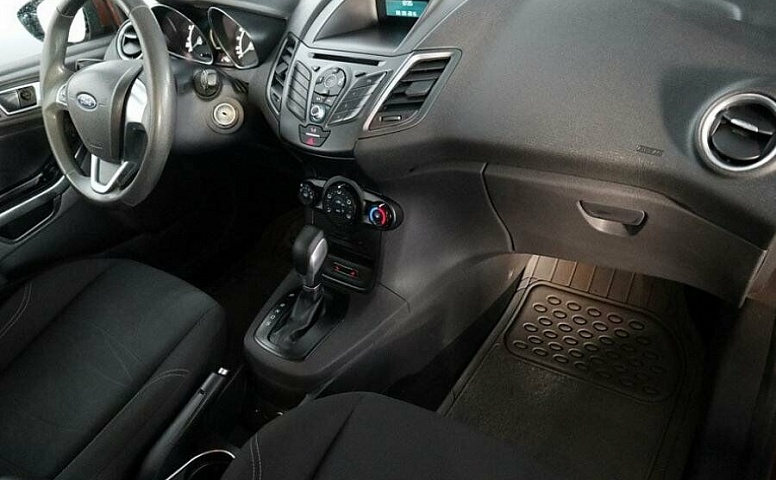 Ford Fiesta Mk6 Рестайлинг