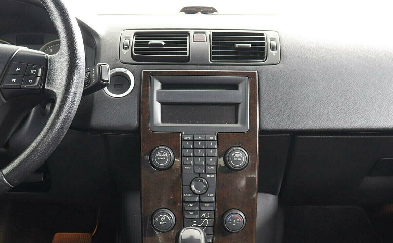 Volvo S40 II