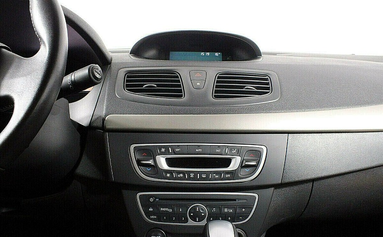 Renault fluence