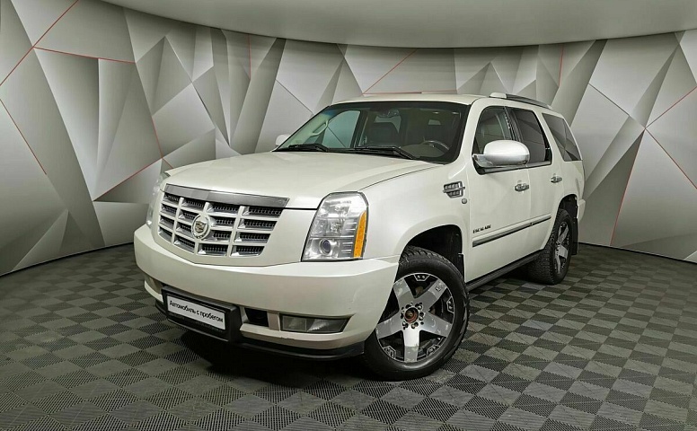 Cadillac Escalade 6.2 V8 АТ 4WD ESV (409 л.с.) Luxury ESV Белый