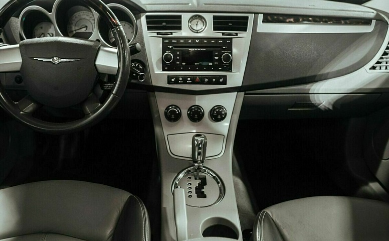 Chrysler Sebring III