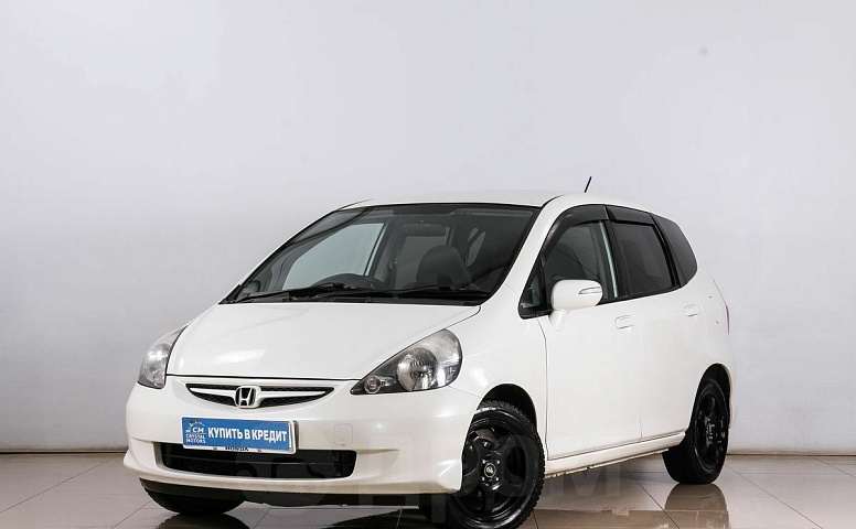 Honda Fit, 1 поколение, 2 рестайлинг