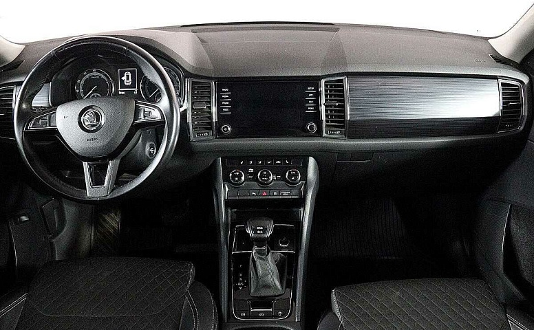 Skoda kodiaq робот 2018 с пробегом 44 290 км