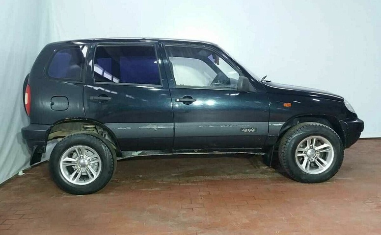 Chevrolet NIVA 1.7 MT (80 л.с.) 4WD