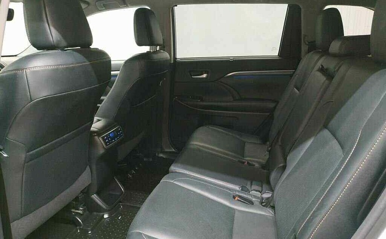 Toyota highlander iii