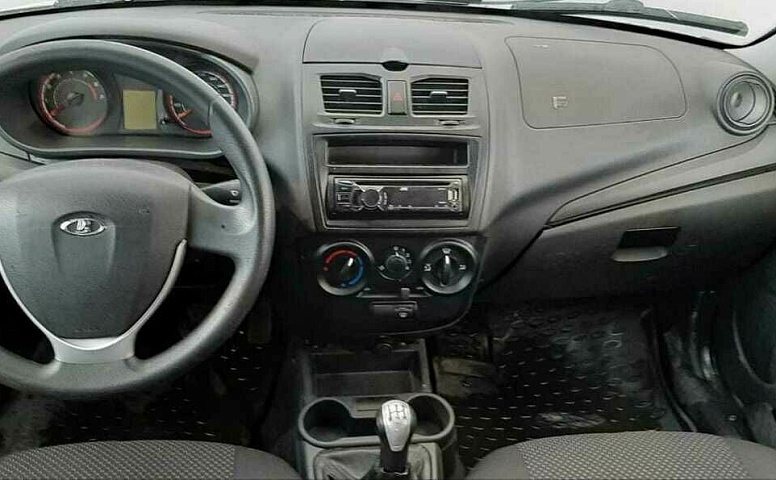LADA (ВАЗ) KALINA 1.6 MT (87 л.с.)