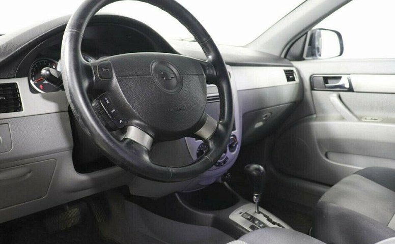 Chevrolet Lacetti 1.6 Автомат