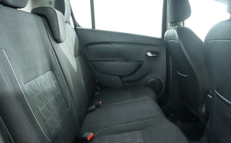 Renault sandero stepway cvt 2016 с пробегом 61 902 км