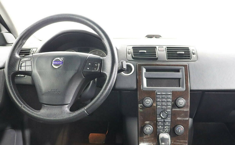Volvo S40 II