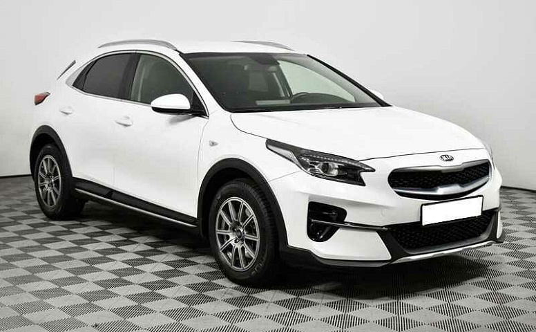 Kia xceed робот 2021 с пробегом 7 300 км