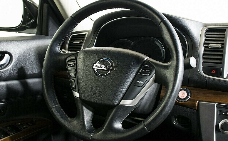 Nissan teana