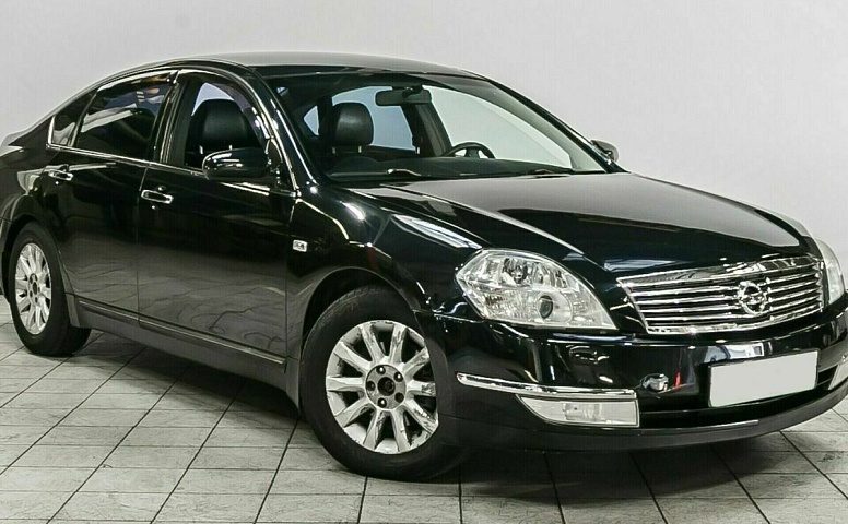 Nissan teana