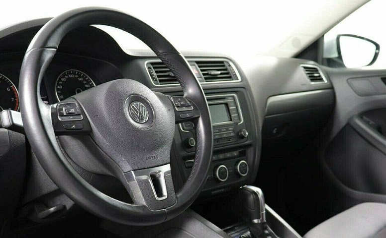 Volkswagen Jetta 1.4 Робот