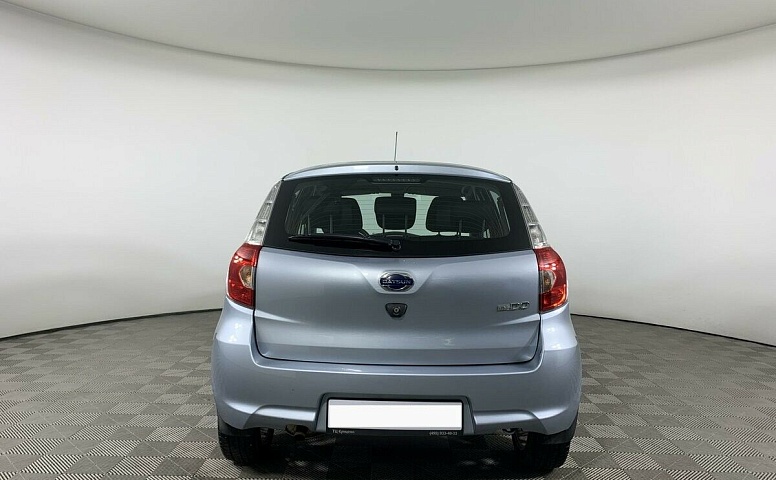 Datsun mi-DO