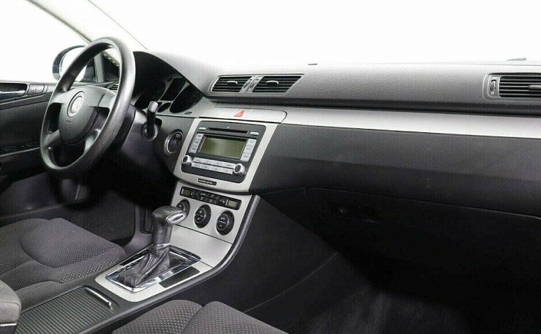 Volkswagen Passat 1.8 Робот