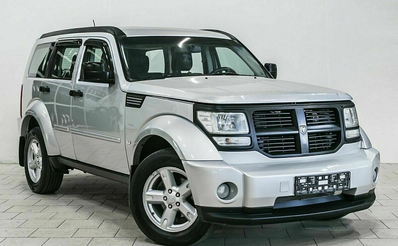 Dodge nitro