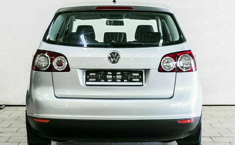 Volkswagen golf plus