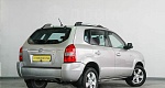 Hyundai Tucson, 1 поколение