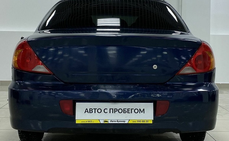 Kia SPECTRA 1.6 MT (101 л.с.)