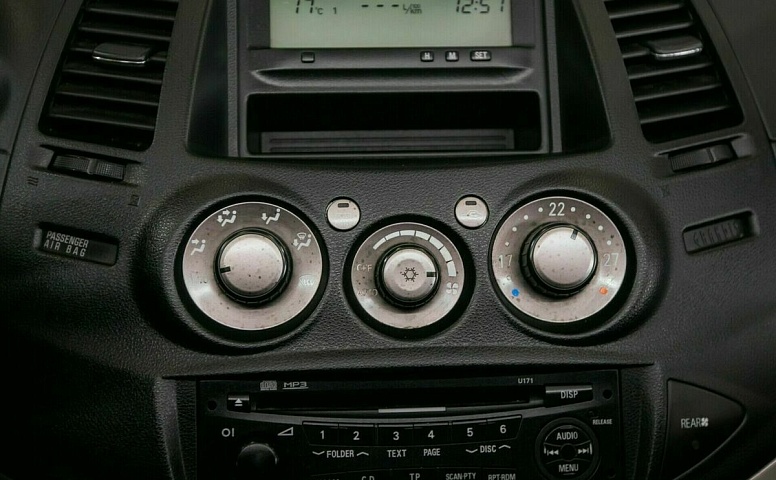 Mitsubishi grandis