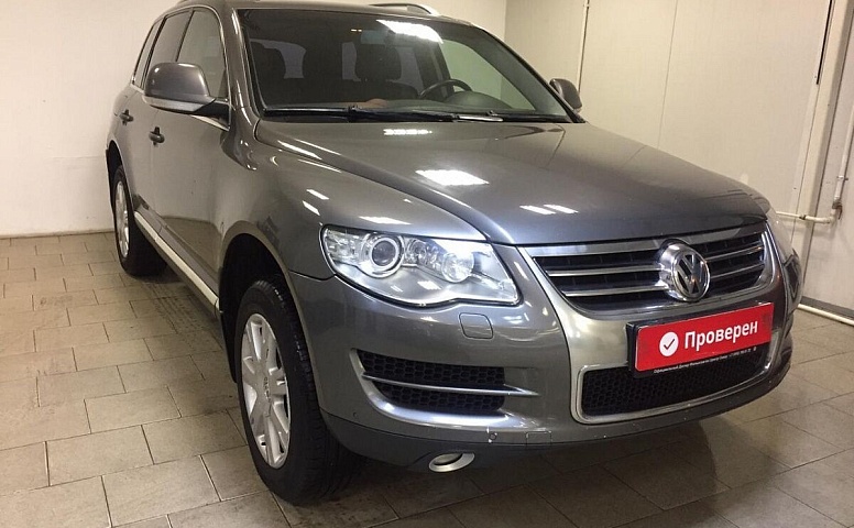 Volkswagen Touareg I Рестайлинг