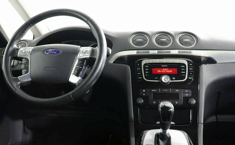 Ford S-MAX 2.0 Робот