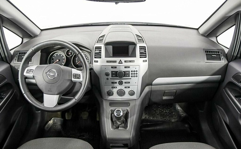 Opel Zafira B Рестайлинг