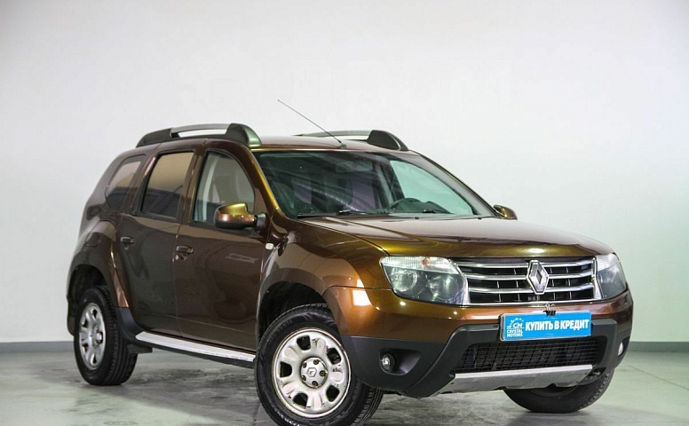Renault Duster, 1 поколение