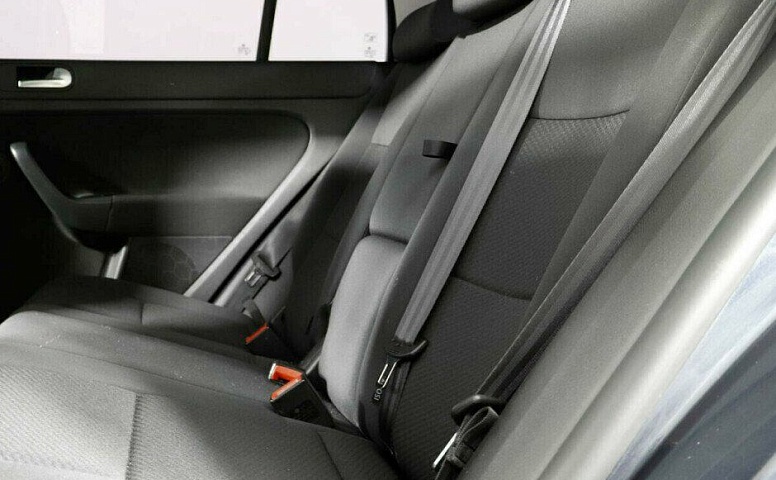 Volkswagen Golf Plus 1.6 Робот