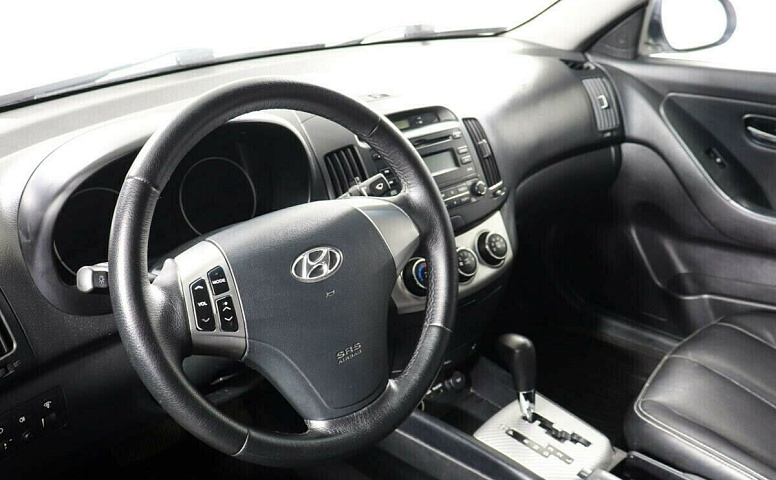 Hyundai Elantra IV (HD)