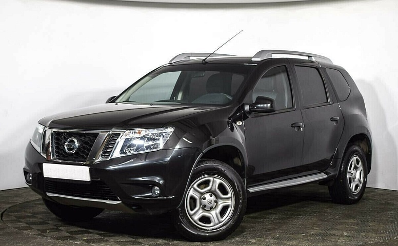 Nissan Terrano III (D10)