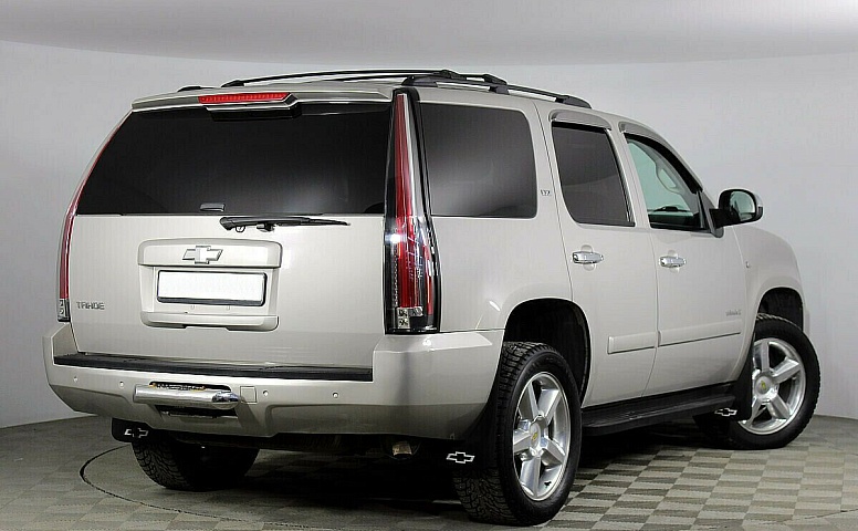 Chevrolet Tahoe III