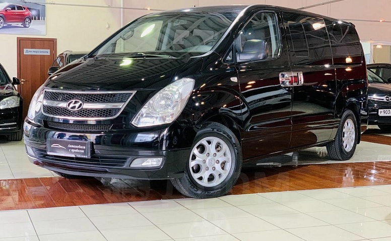 Hyundai Grand Starex