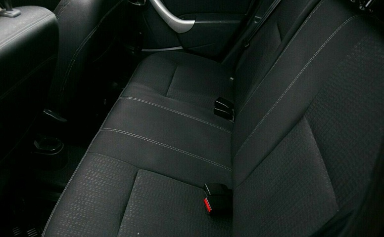 Nissan terrano