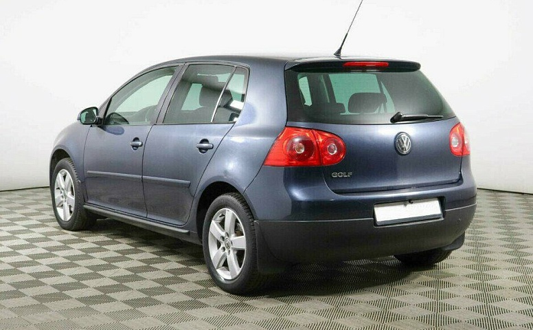 Volkswagen Golf 1.4 Робот