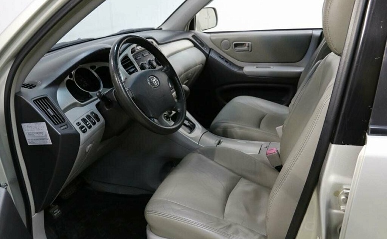 Toyota highlander i (u20) рестайлинг
