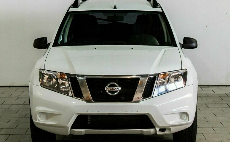 Nissan terrano