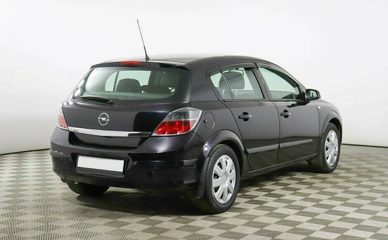 Opel Astra 1.6 Робот