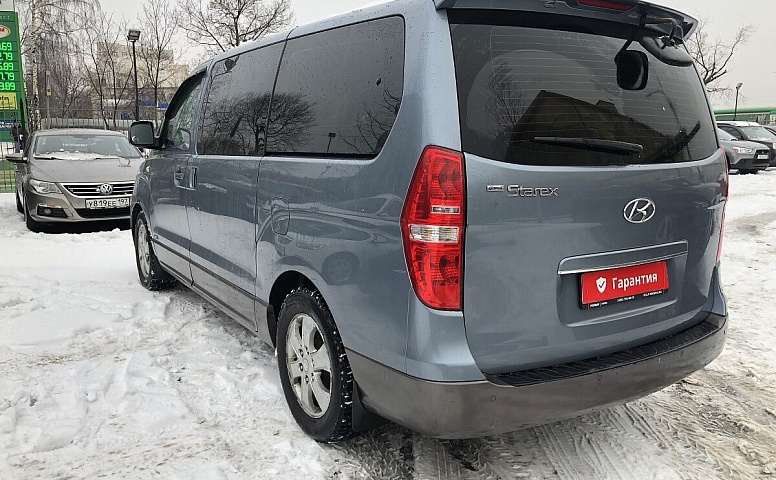 Hyundai Grand Starex