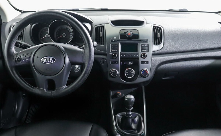 Kia Cerato 1.6 МКПП
