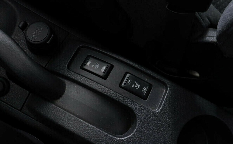 Nissan Tiida I Рестайлинг