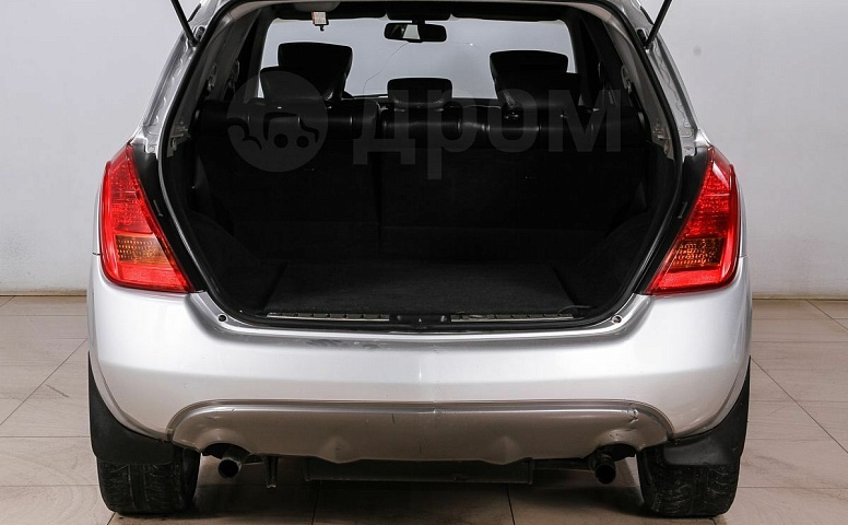 Nissan Murano, 1 поколение