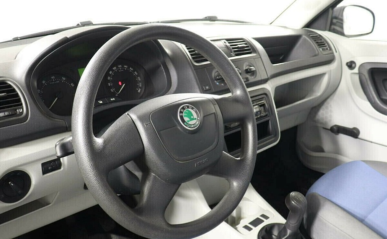 Skoda Fabia II