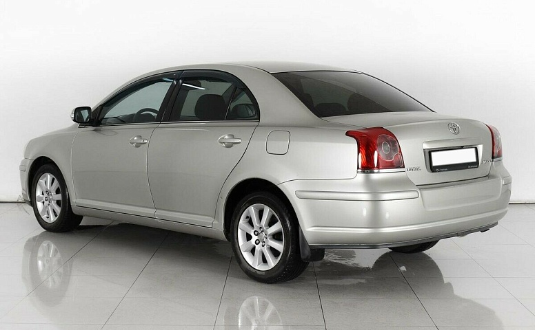Toyota Avensis II Рестайлинг