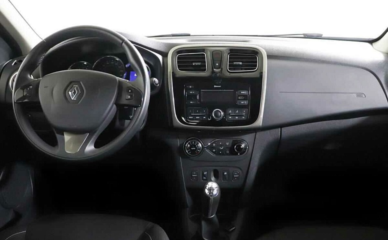 Renault sandero stepway мкпп 2018 с пробегом 40 000 км